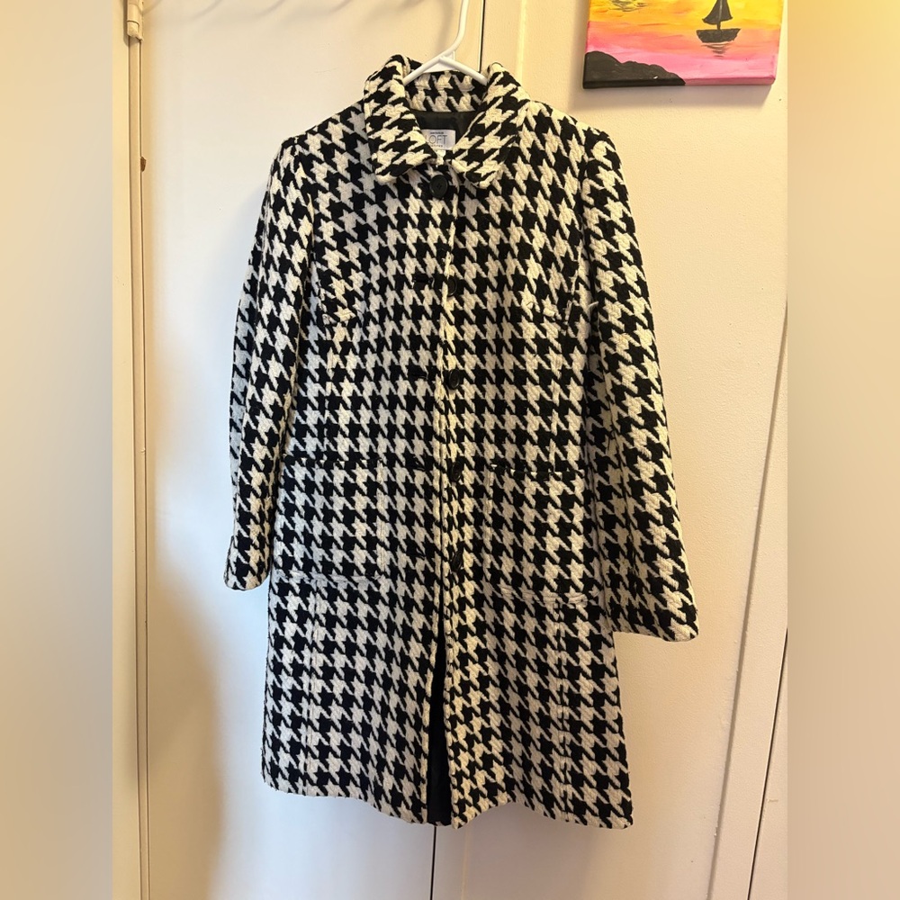 LOFT Black and White Houndstooth Trench Coat